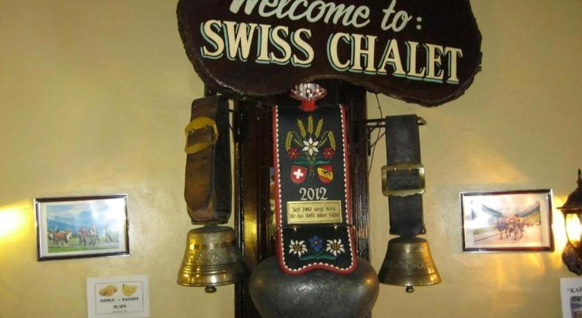 Swiss Chalet Angeles Exterior photo